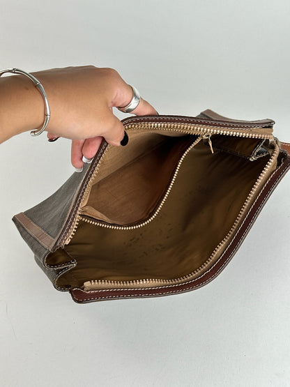 Pochette vintage en cuir Monogram Celine marron