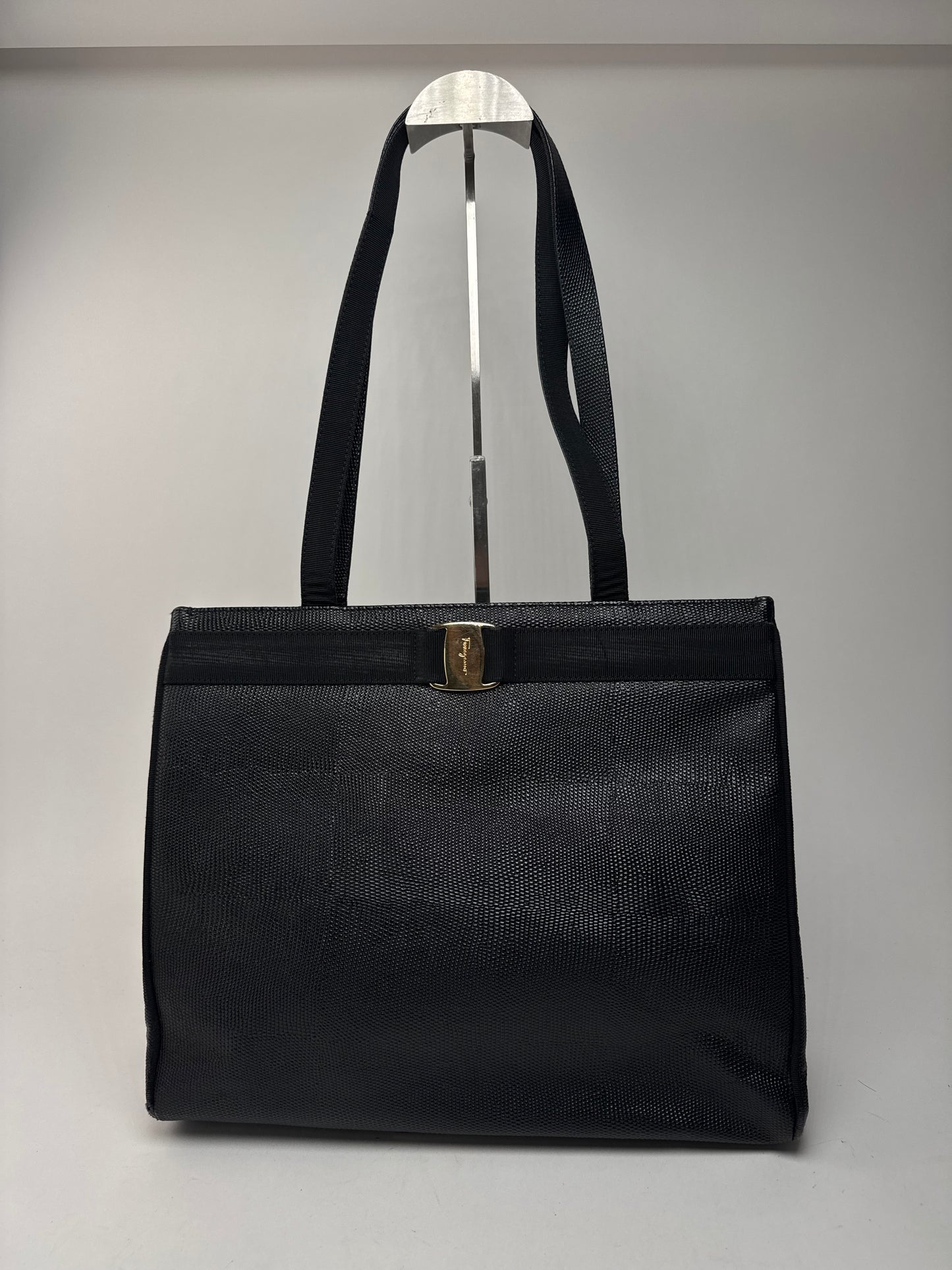 Sac vintage en cuir noir Salvatore Ferragamo