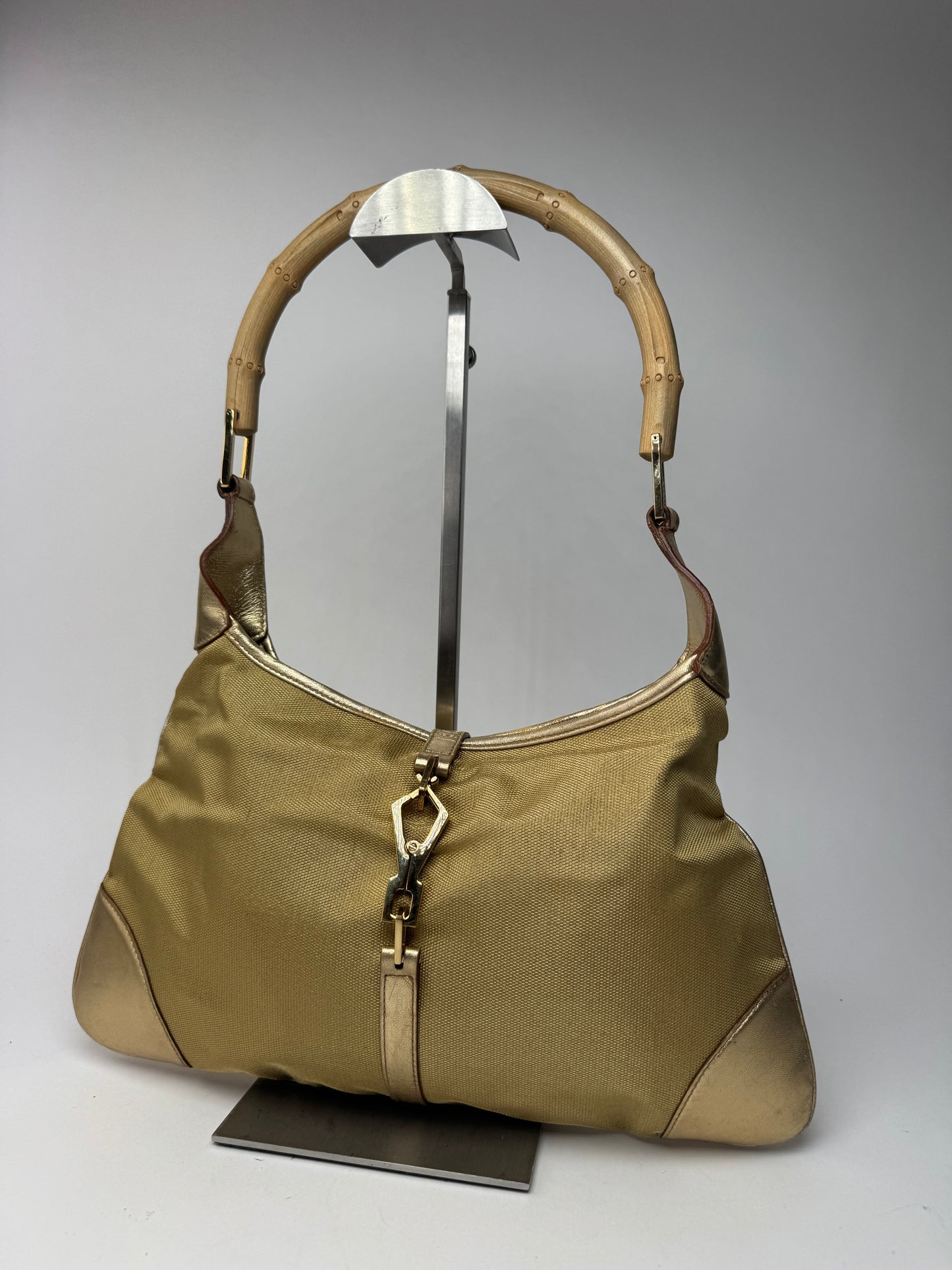 Sac Jackie vintage en cuir et toile Gucci doré