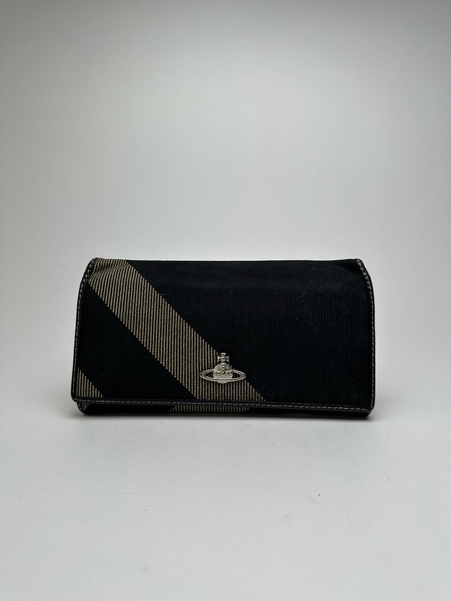 Vintage Vivienne Westwood wallet gray black