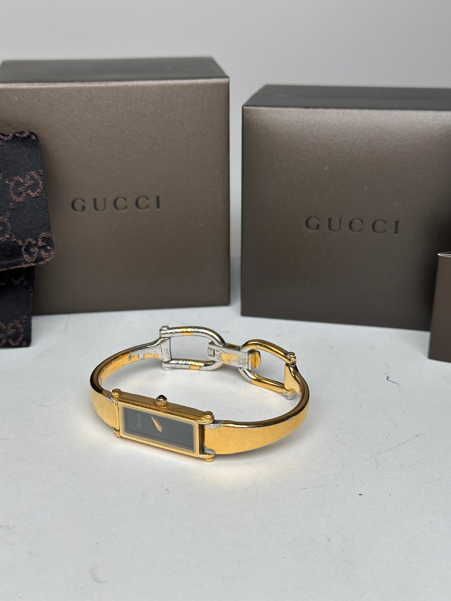 Vintage Gucci Horsebit Watch Golden