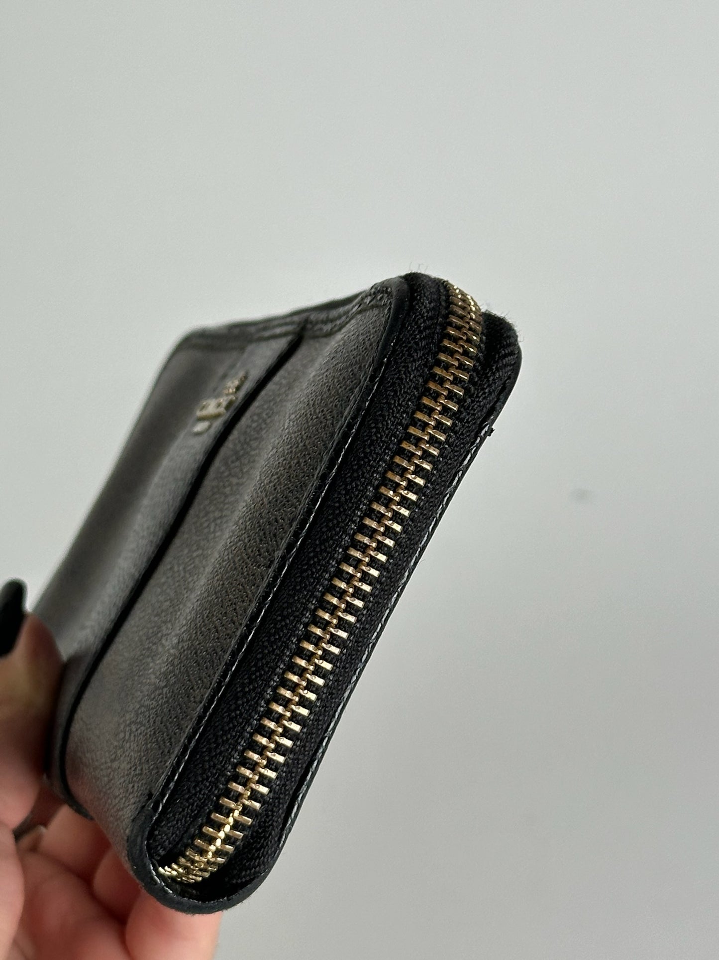 Vintage Coach Leather wallet black purple