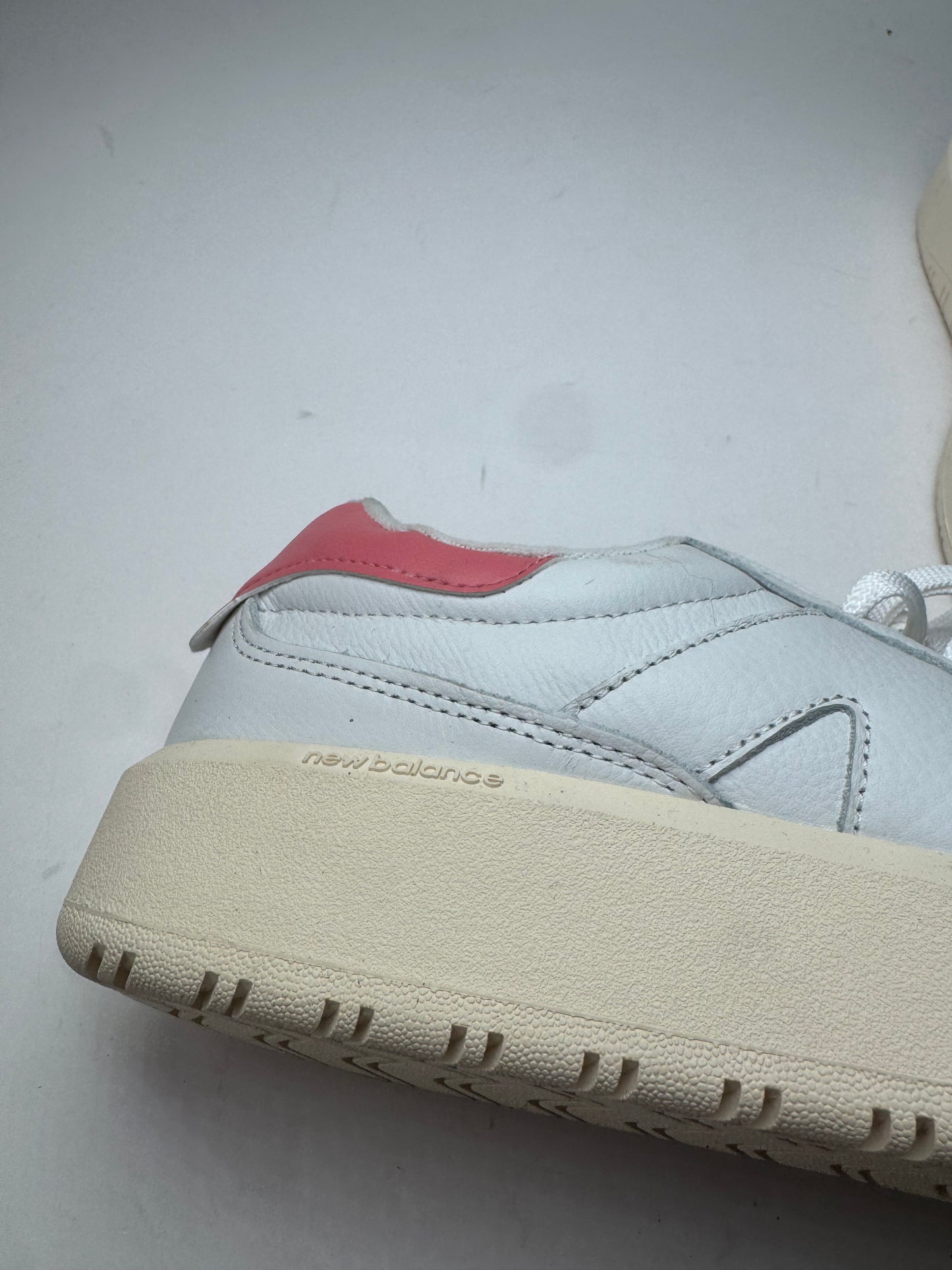 New Balance Sneaker White New with tag EU45,5