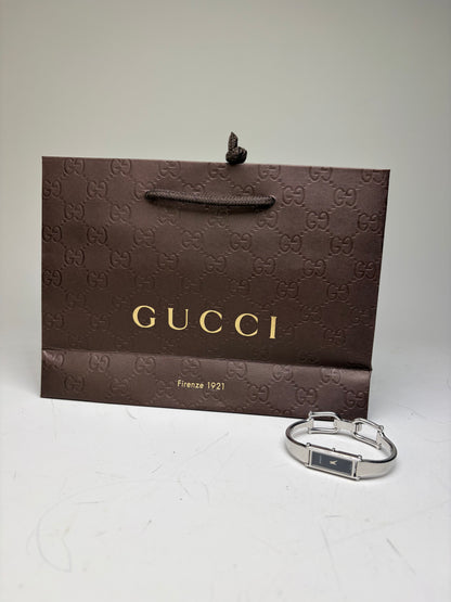 Vintage Gucci Stainless Steel Leather Bracelet Watch Silver Black