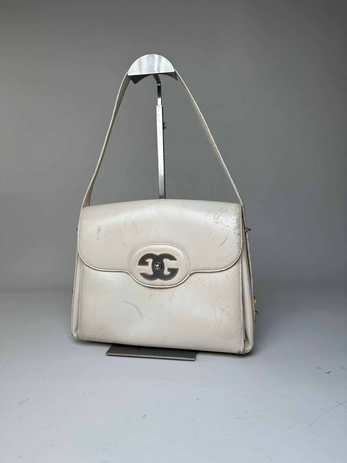 Vintage Gucci Leather Shoulder Bag Cream Gold