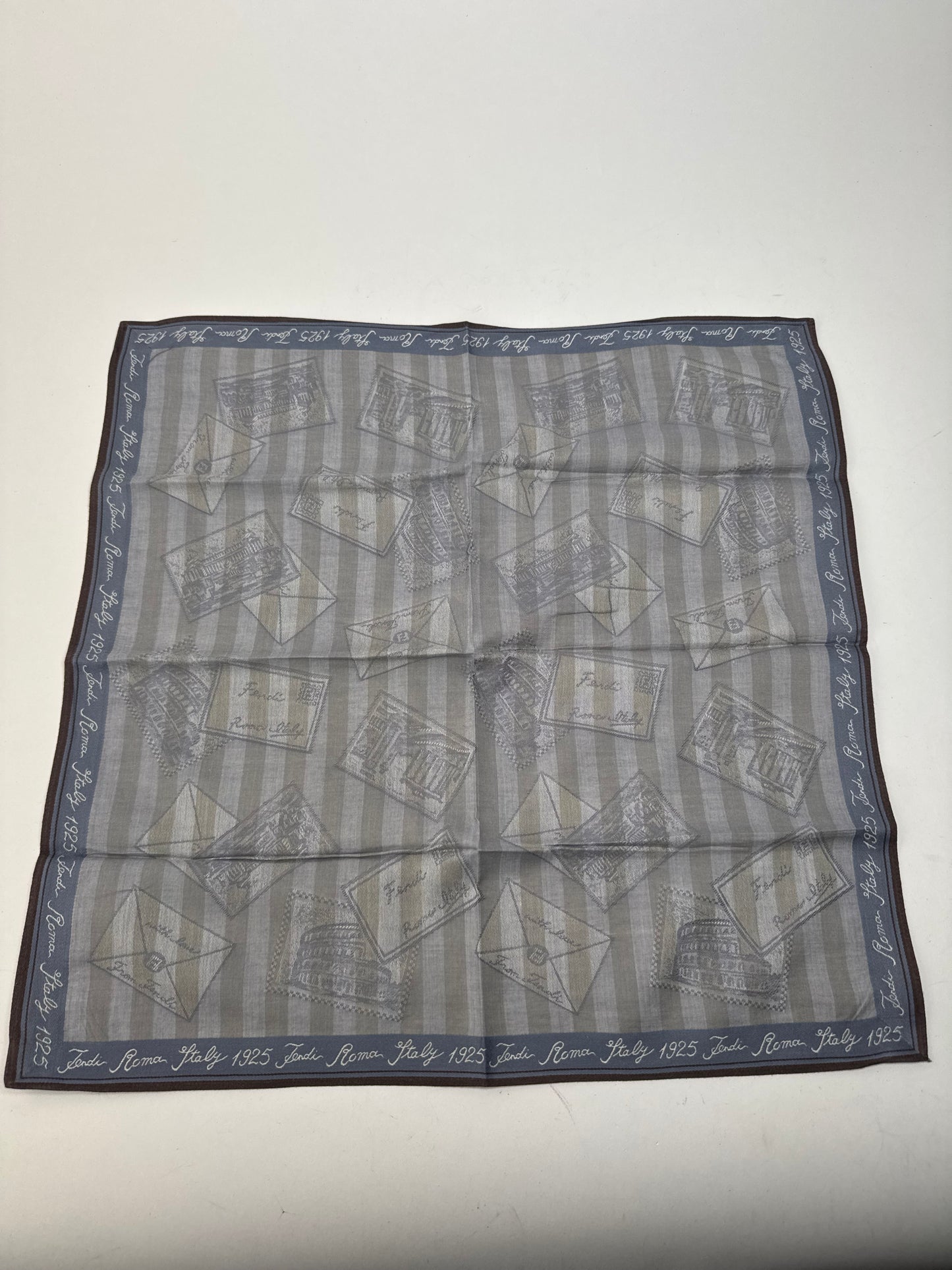 Vintage Fendi Striped scarf grey