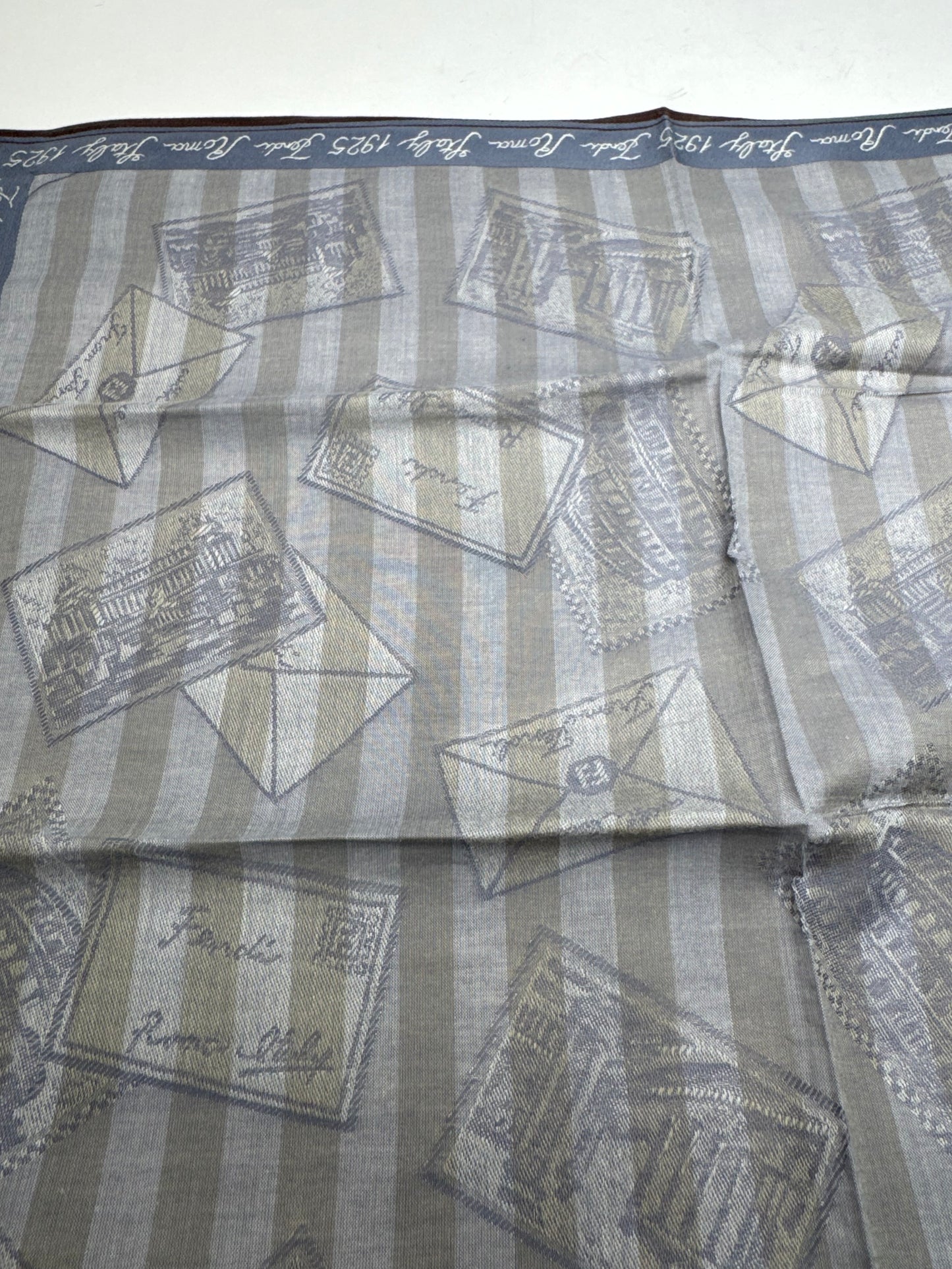 Vintage Fendi Striped scarf grey