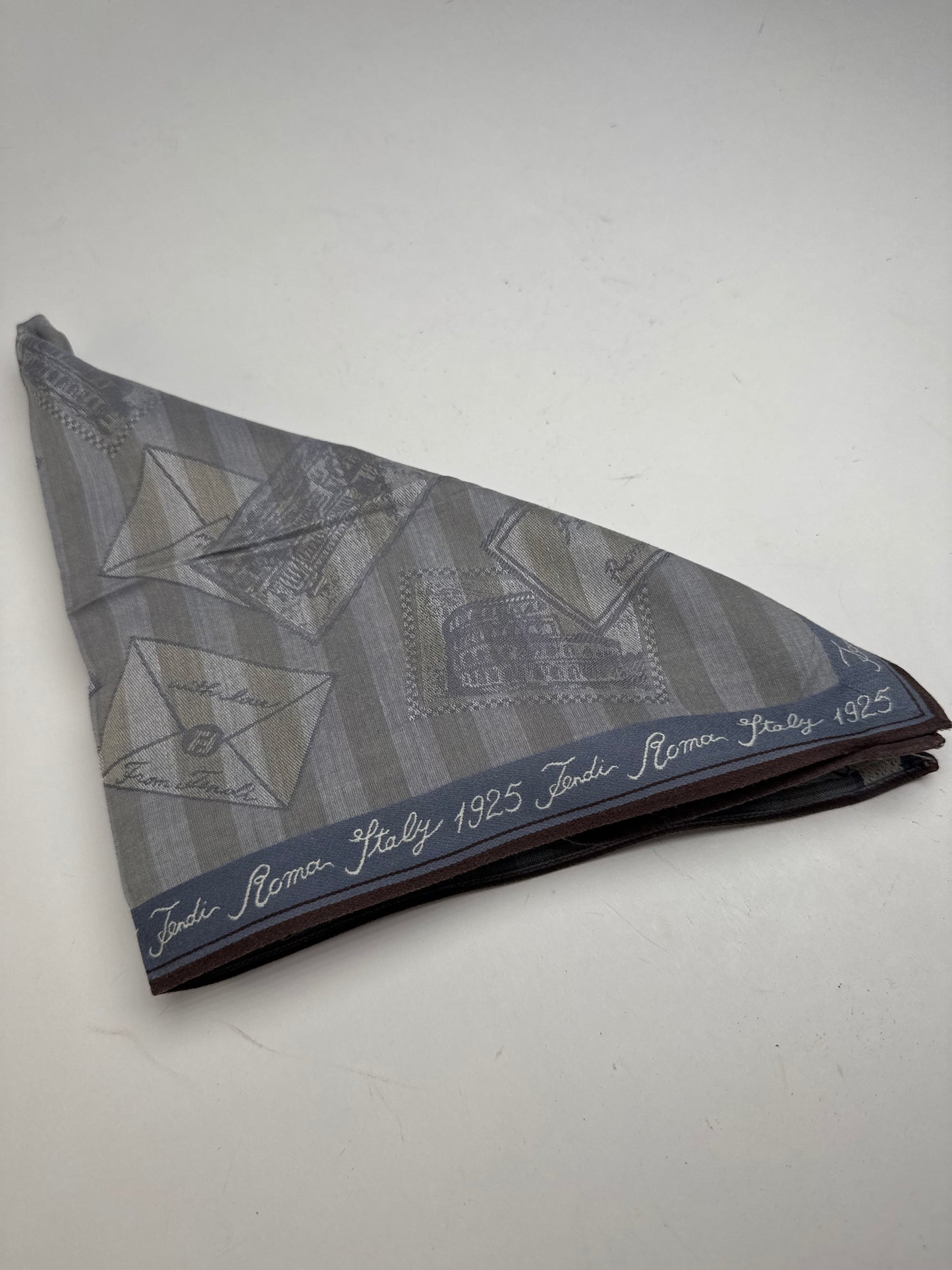 Vintage Fendi Striped scarf grey