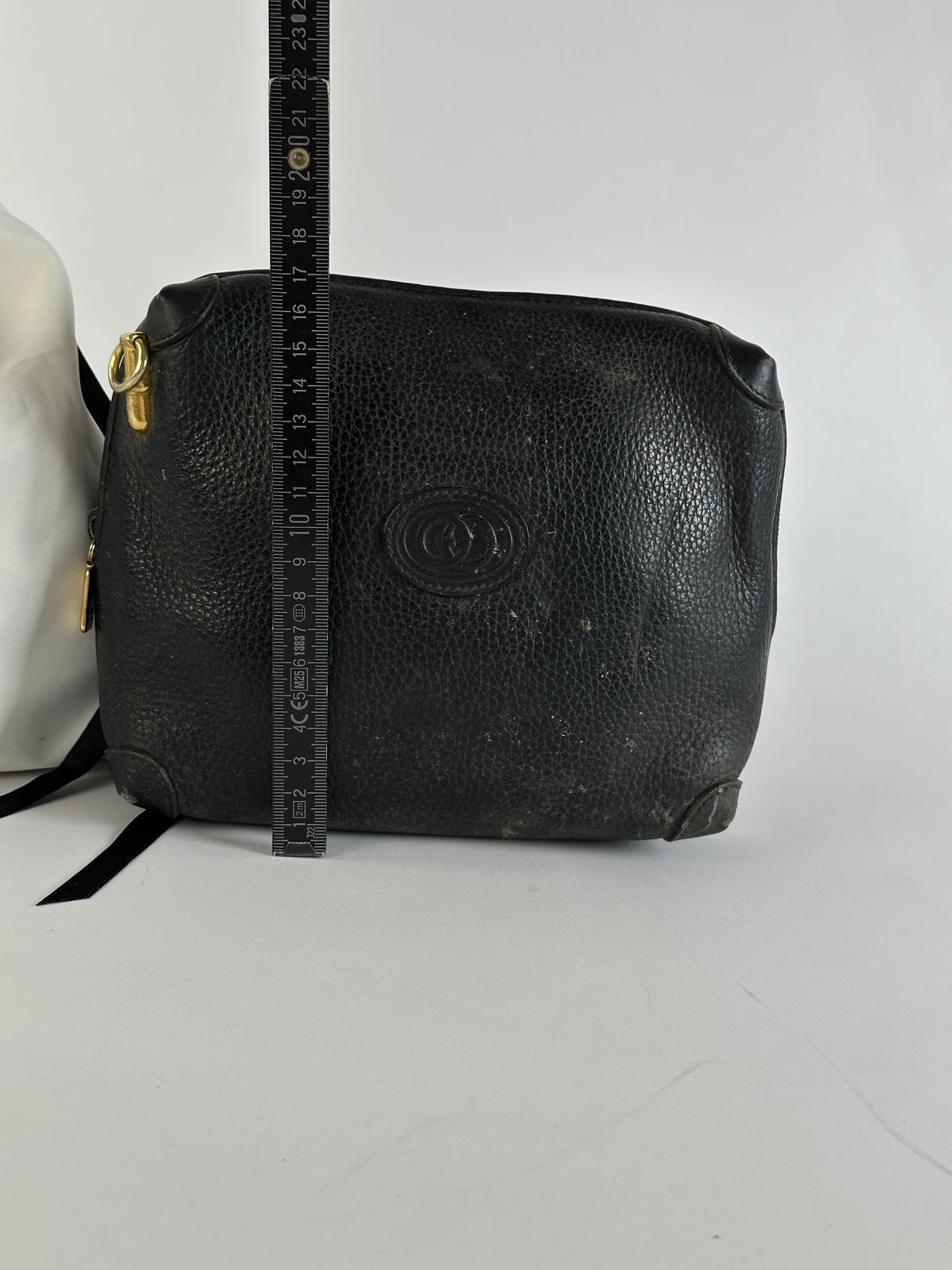Vintage Gucci Pebbled Leather Flap Crossbody Bag Late 1990s Black