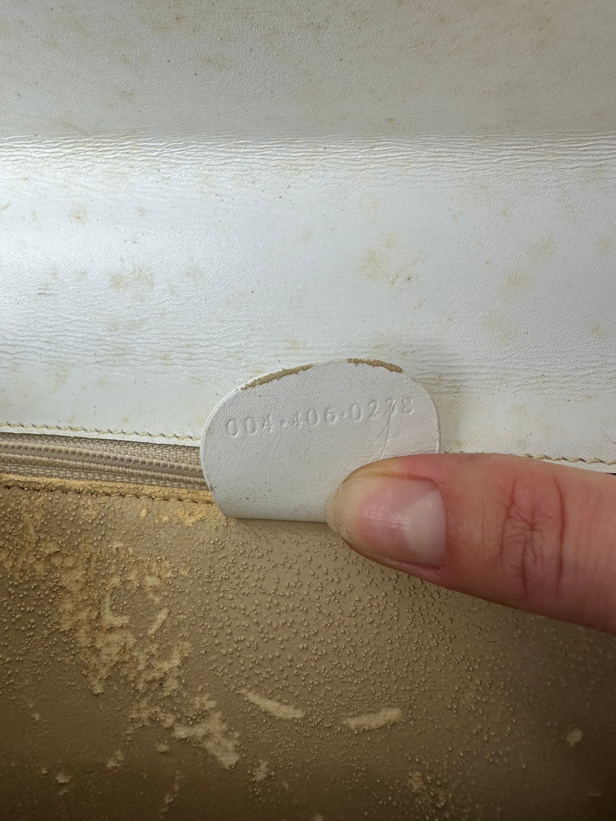 Vintage Gucci Bamboo Bullet Structured Top-Handle Bag Late 1970s White
