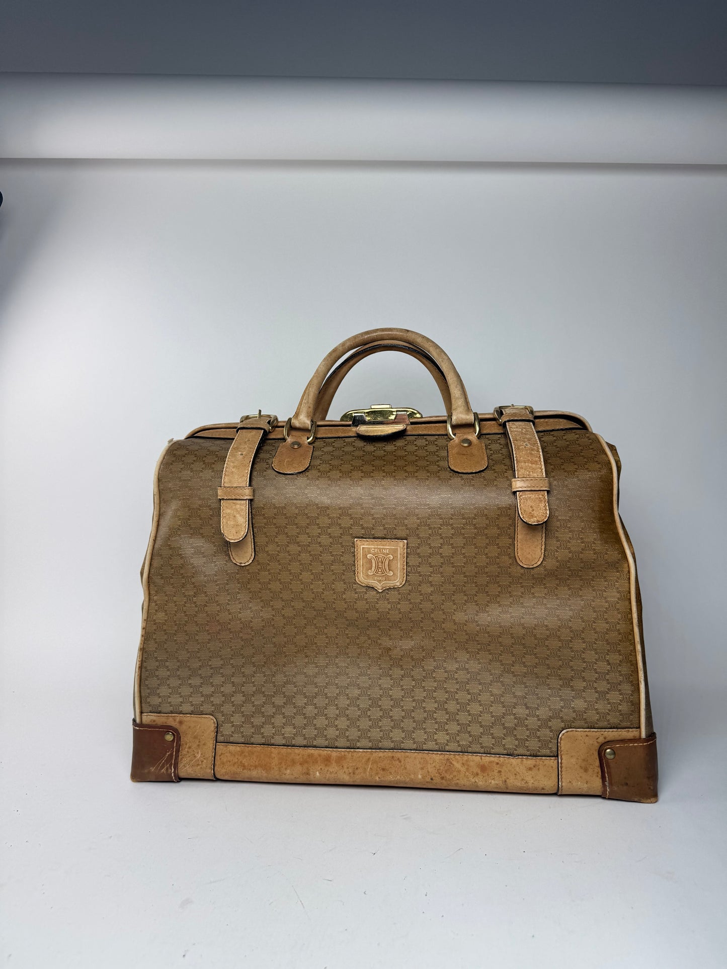 Sac de voyage vintage en cuir Monogram Céline Paris marron doré