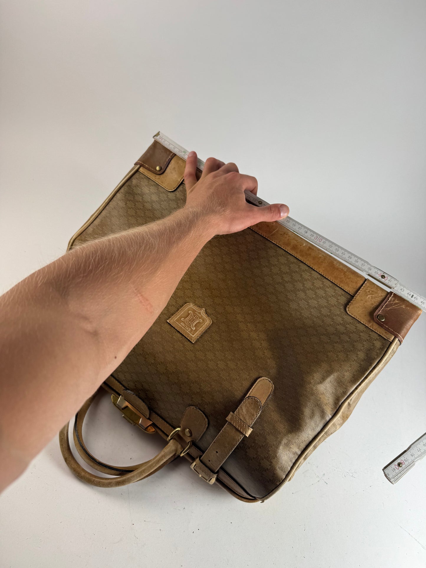 Sac de voyage vintage en cuir Monogram Céline Paris marron doré