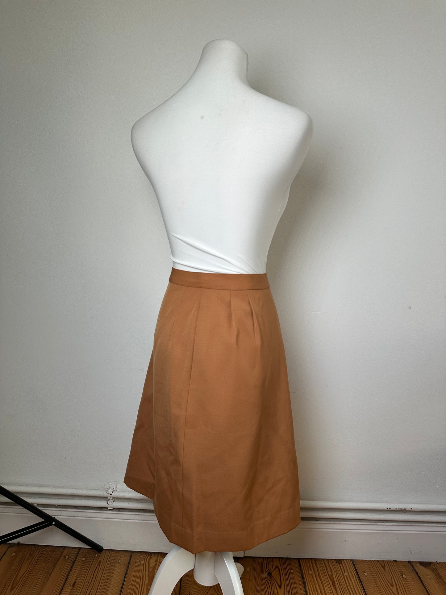 Vintage Ferragamo Wool Blend Skirt Tan M