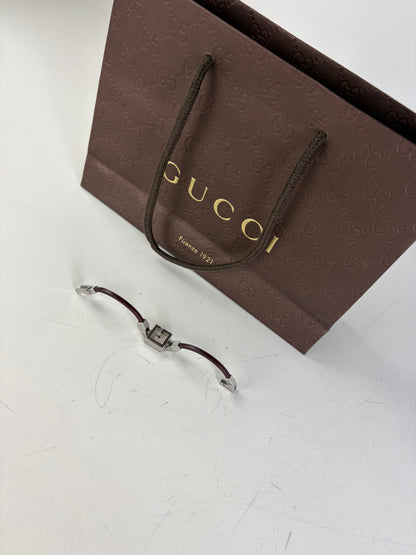 Vintage Gucci Stainless Steel Leather Strap Watch Silver Burgundy
