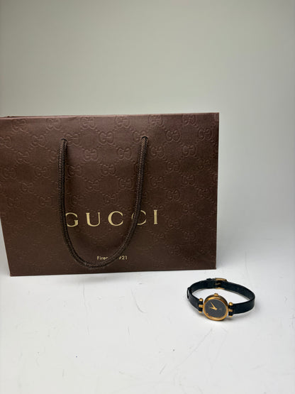 Vintage Gucci GG Logo Leather Bracelet Watch Black Gold