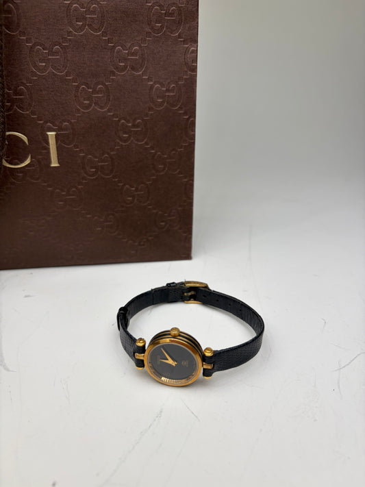 Vintage Gucci GG Logo Leather Bracelet Watch Black Gold