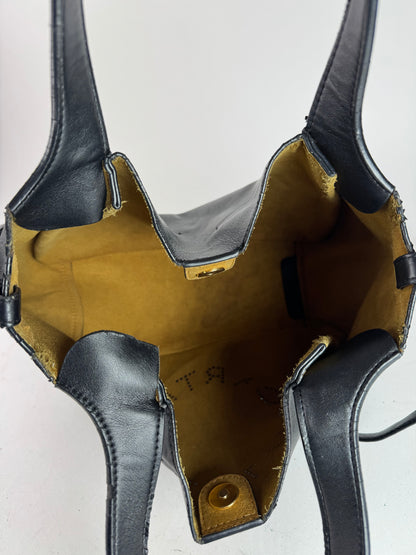 Sac à main Stella Mc Cartney en cuir vegan avec logo noir