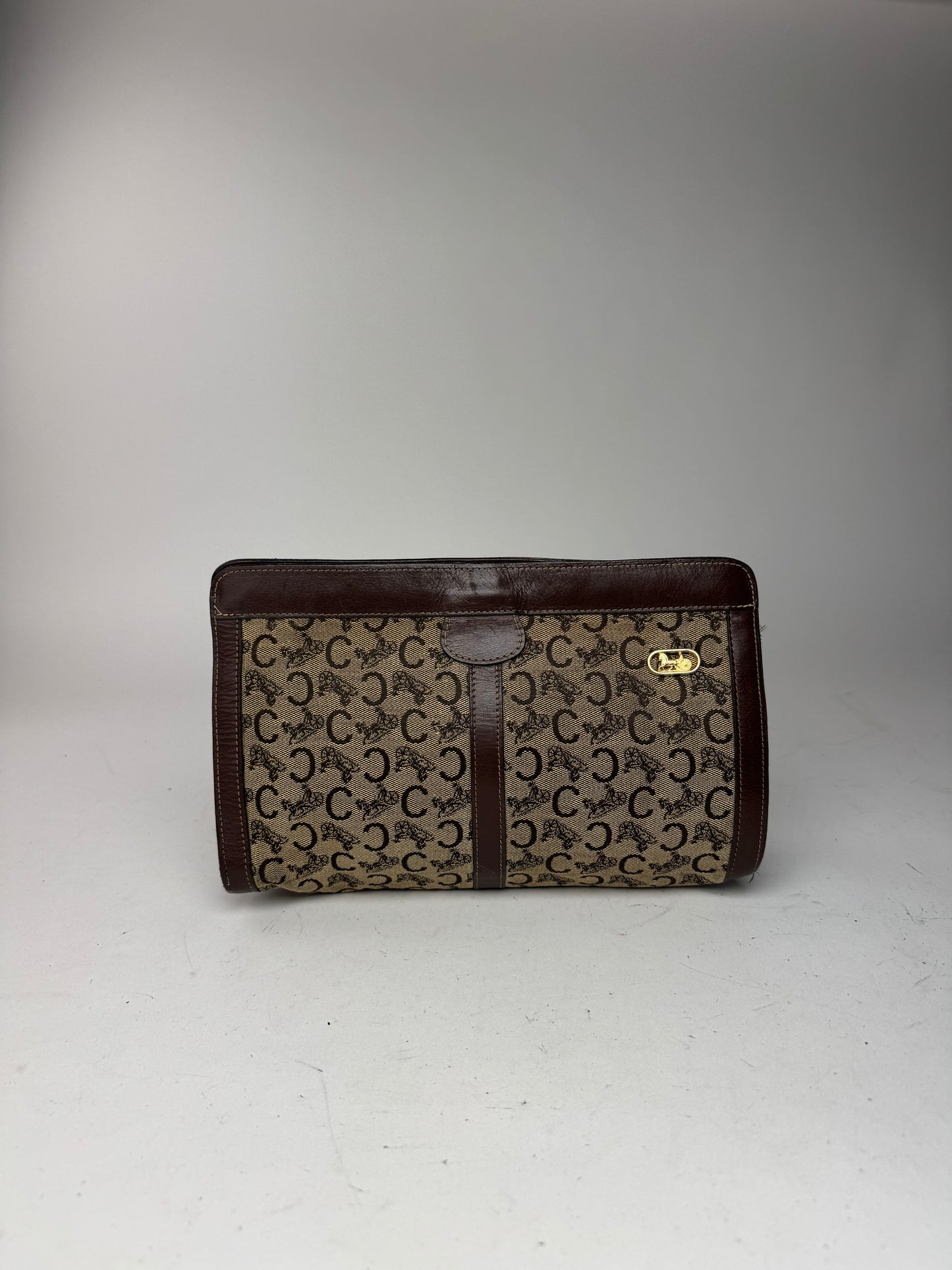 Pochette vintage en cuir et toile monogrammée Macadam de Céline marron et gris