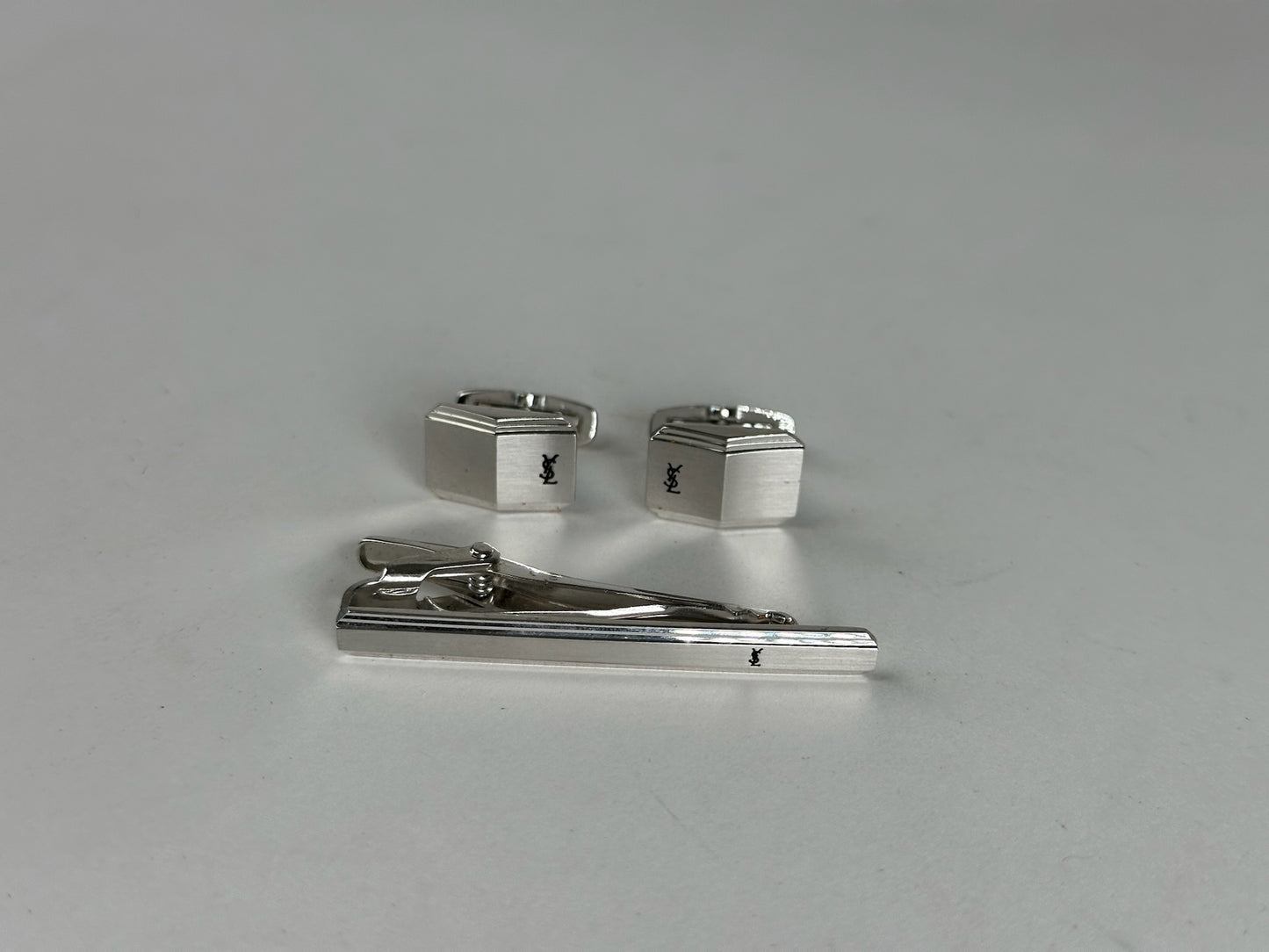 Vintage Yves Saint Laurent Cufflinks & Tie/money Clamp Set silver steel