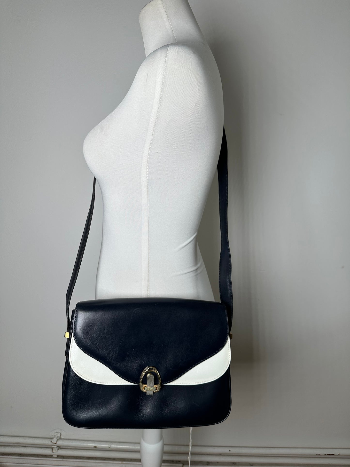 Vintage Celine Leather Shoulder Bag Navy White Gold