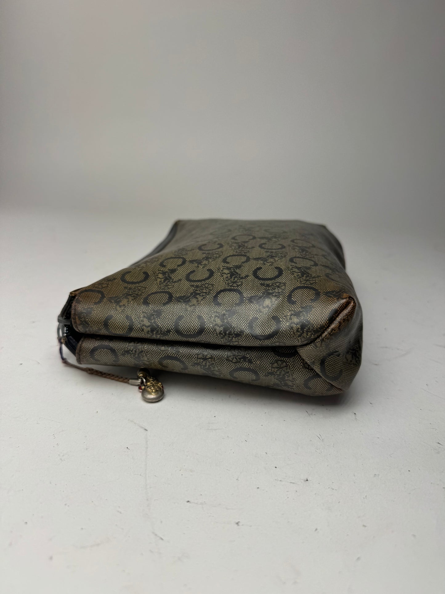 Pochette vintage en cuir monogramme macadam Céline gris marine