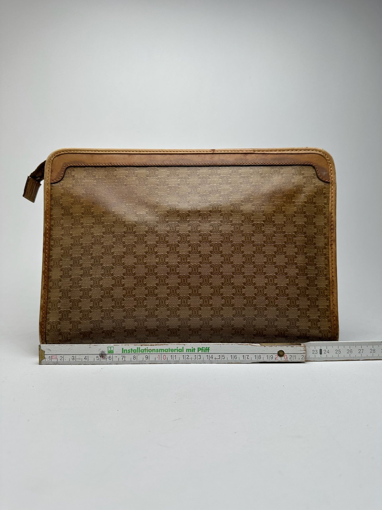 Pochette vintage Céline Paris Triomphe Monogram Beige Marron