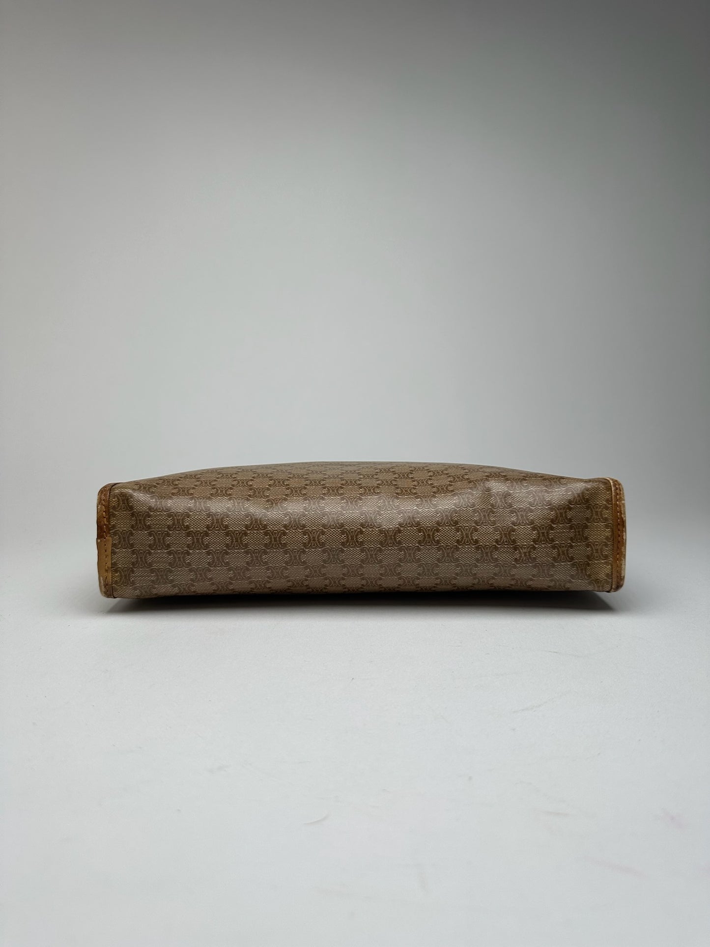 Pochette vintage Céline Paris Triomphe Monogram Beige Marron