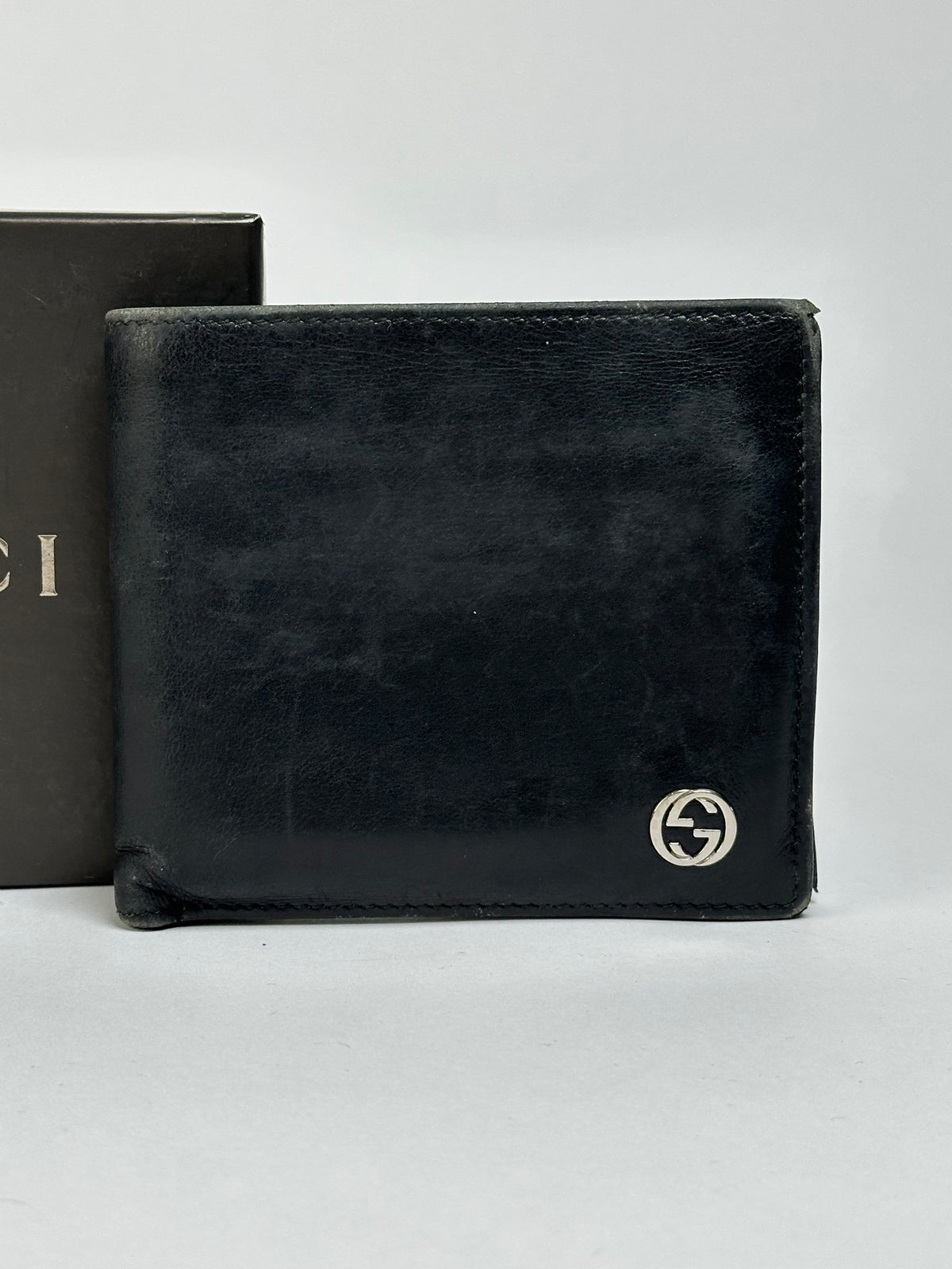 Vintage Gucci Men's Leather Bifold Wallet Early 2000s Black
