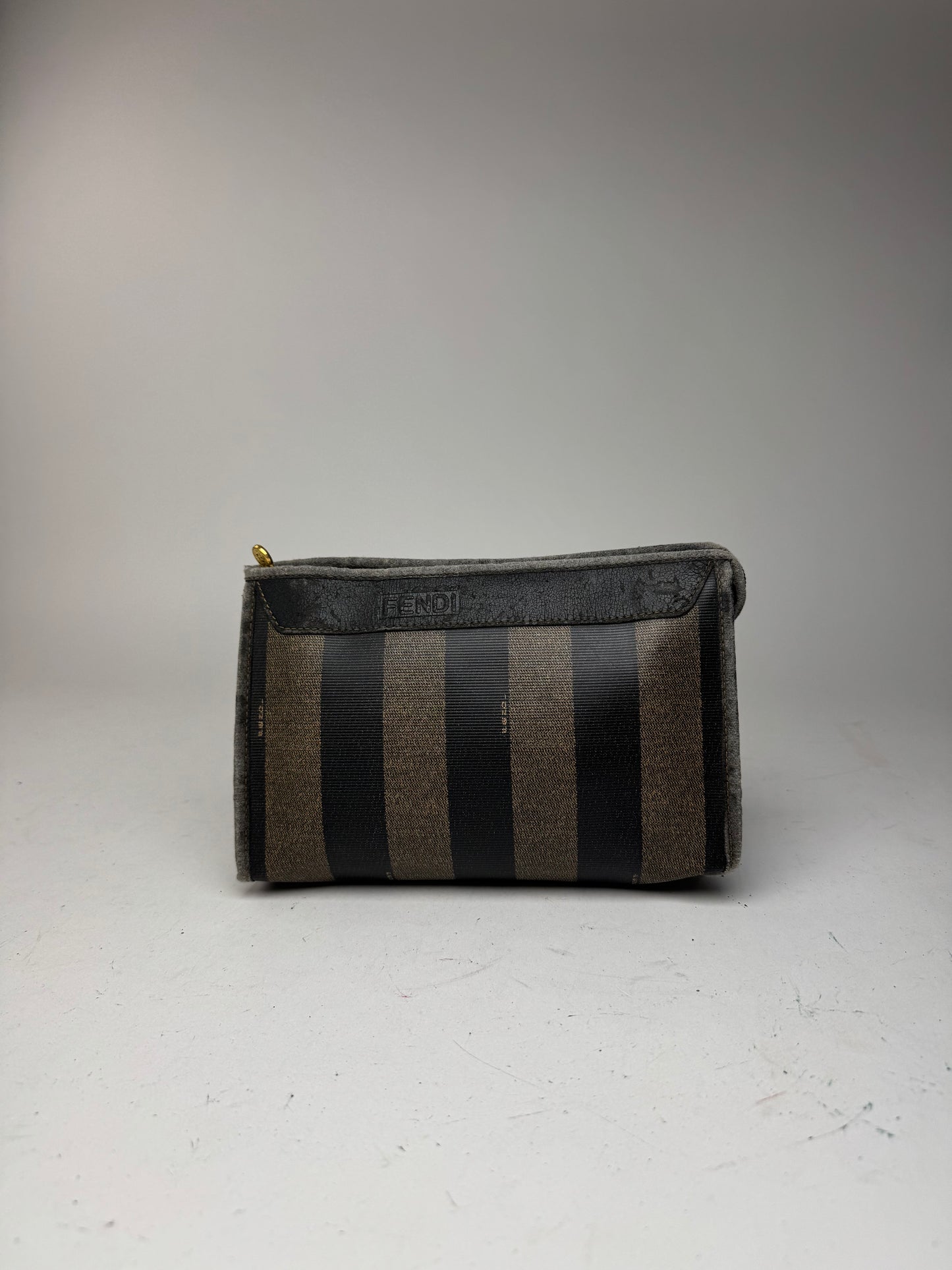 Pochette vintage Fendi en cuir noir
