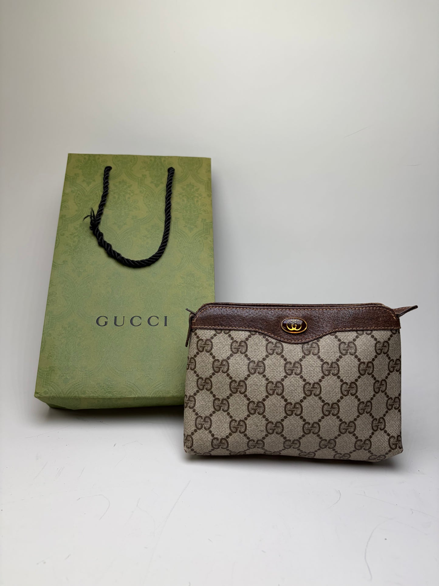 Vintage Gucci GG Supreme Canvas Clutch Bag Beige Brown