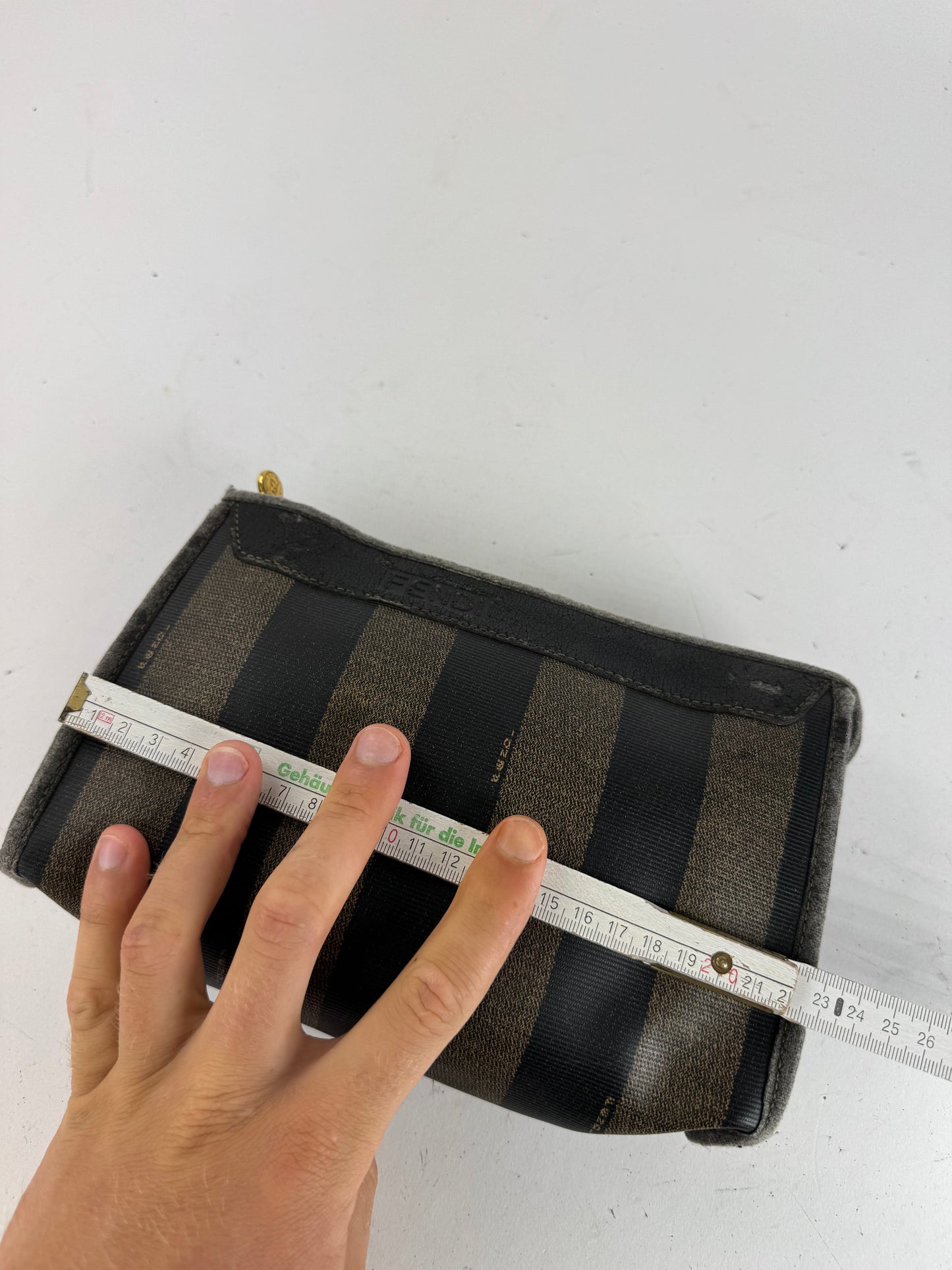 Pochette vintage Fendi en cuir noir