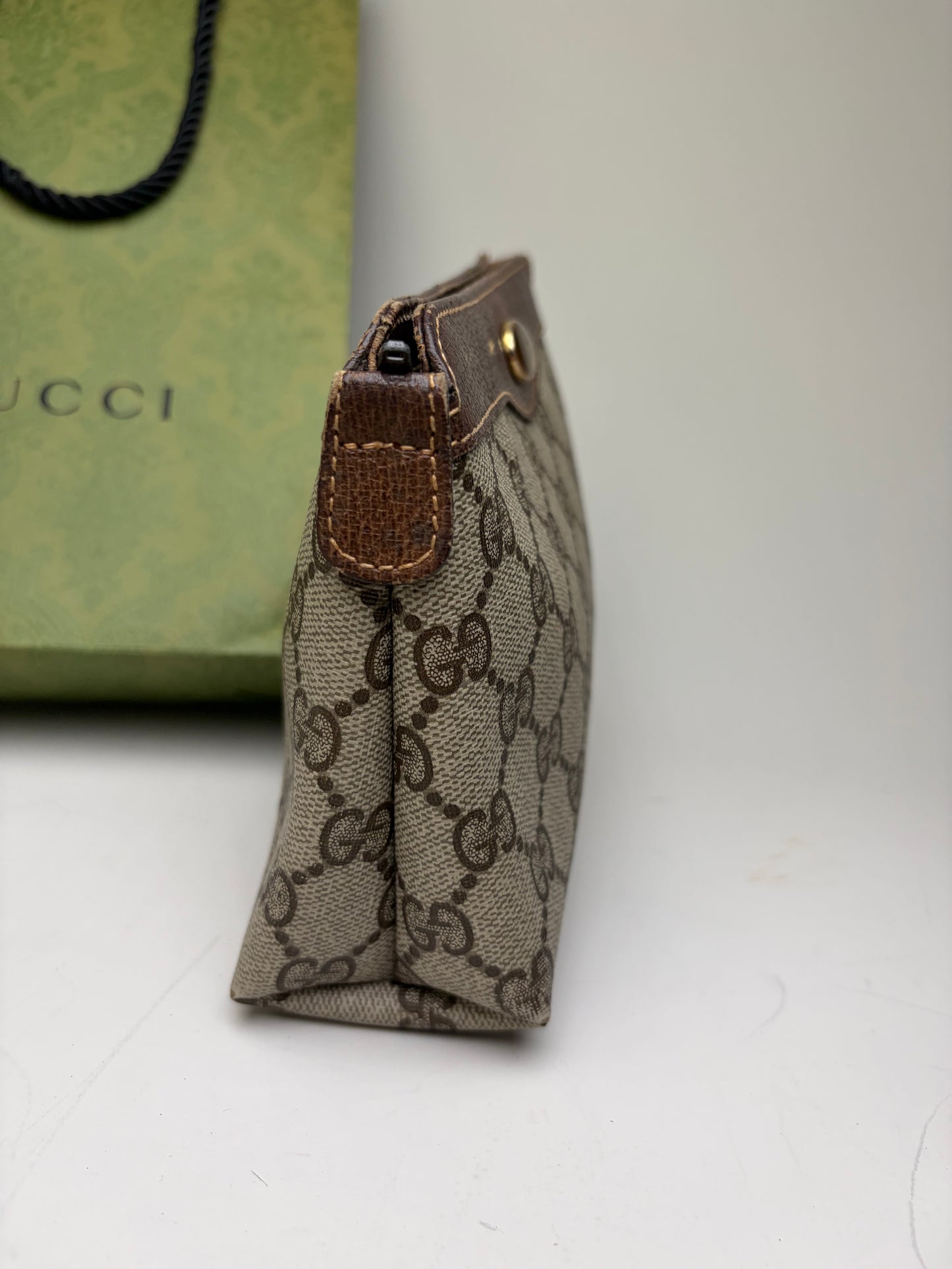 Vintage Gucci GG Supreme Canvas Clutch Bag Beige Brown