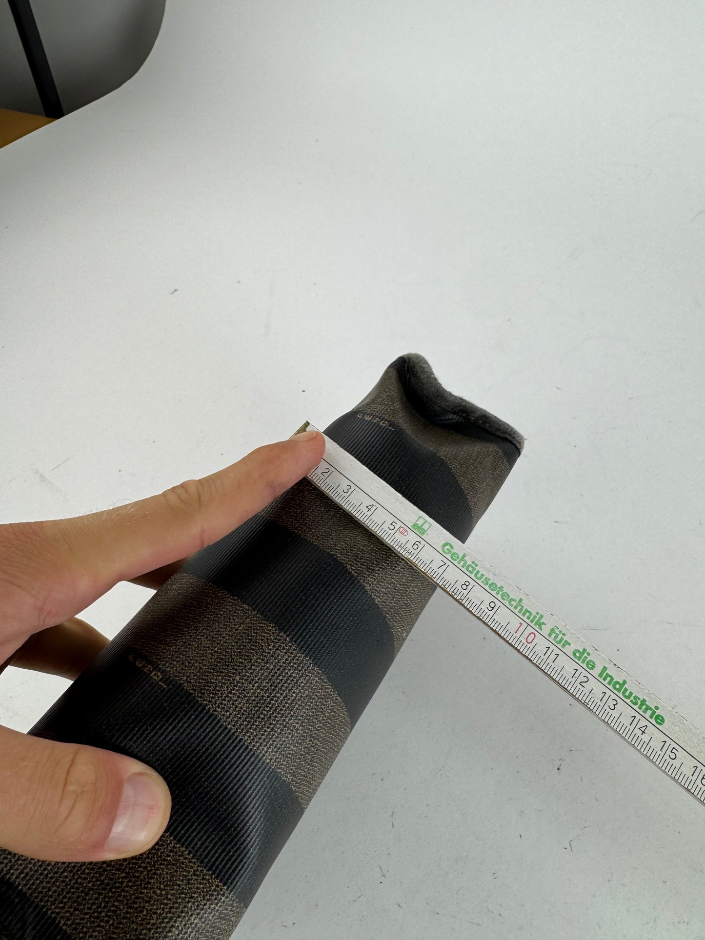 Pochette vintage Fendi en cuir noir