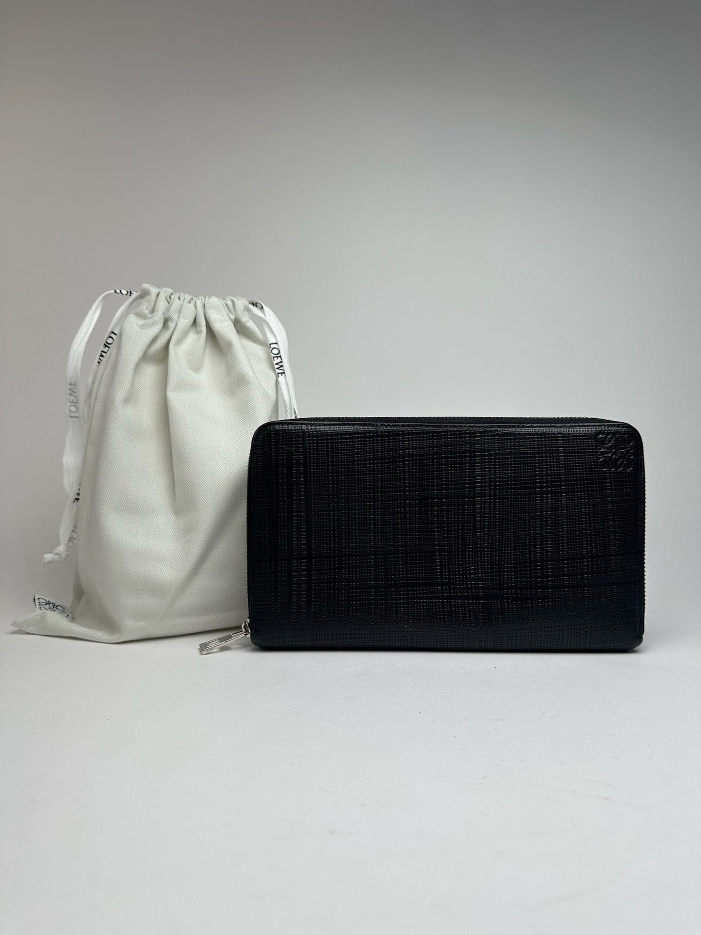 Vintage Loewe Madrid Anagram wallet black