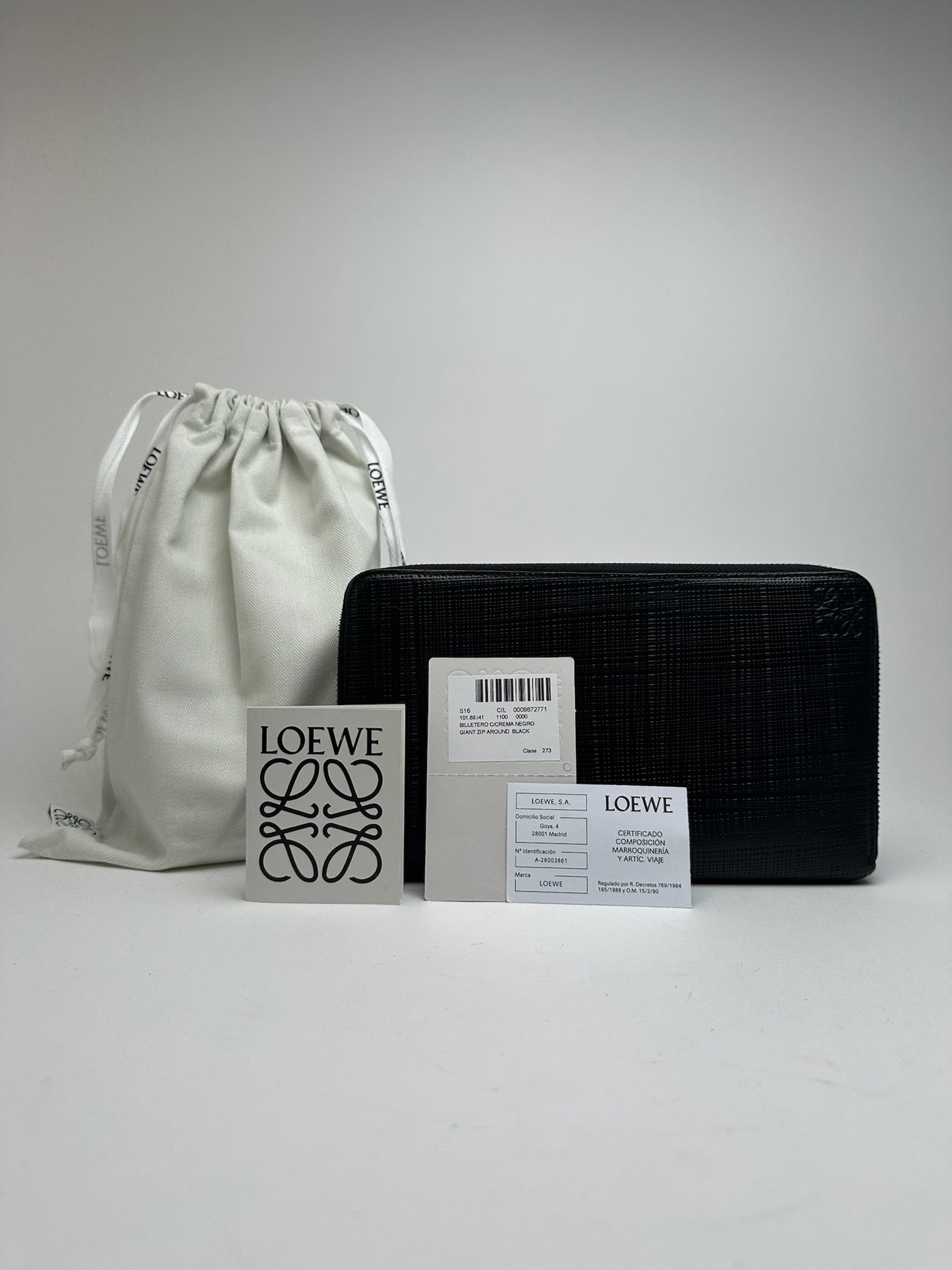 Vintage Loewe Madrid Anagram wallet black