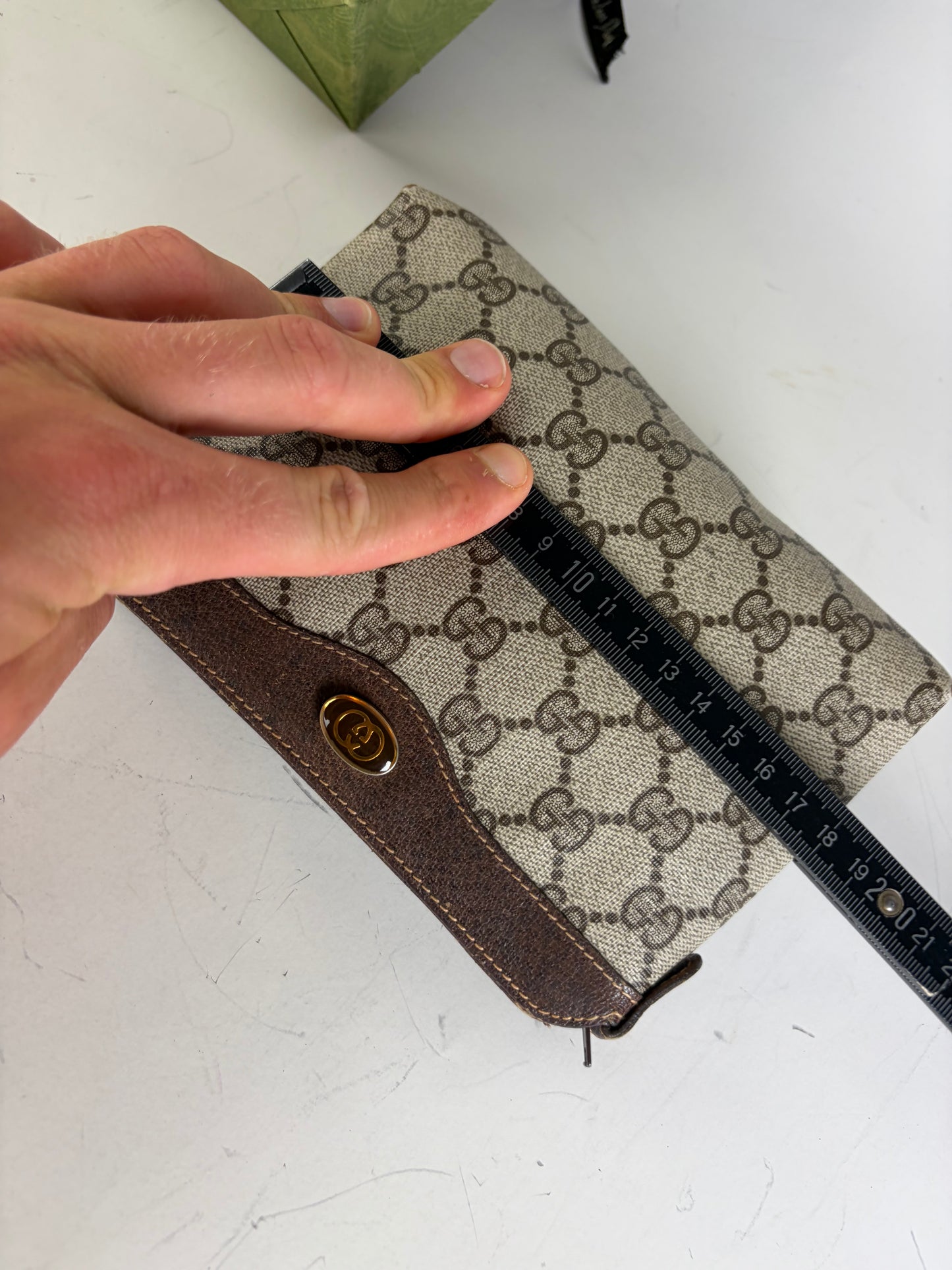 Vintage Gucci GG Supreme Canvas Clutch Bag Beige Brown