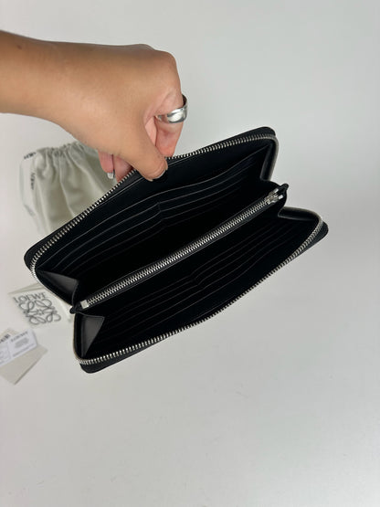 Vintage Loewe Madrid Anagram wallet black