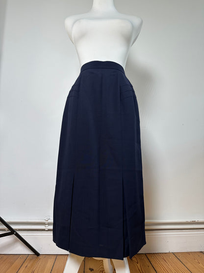 Vintage Burberry Wool Skirt Navy Blue M