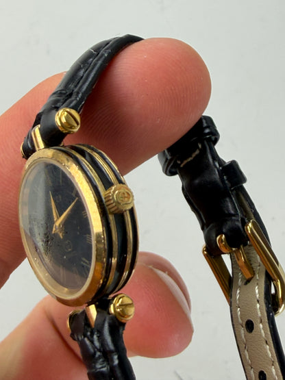 Vintage Gucci Leather Bracelet Watch Black Gold