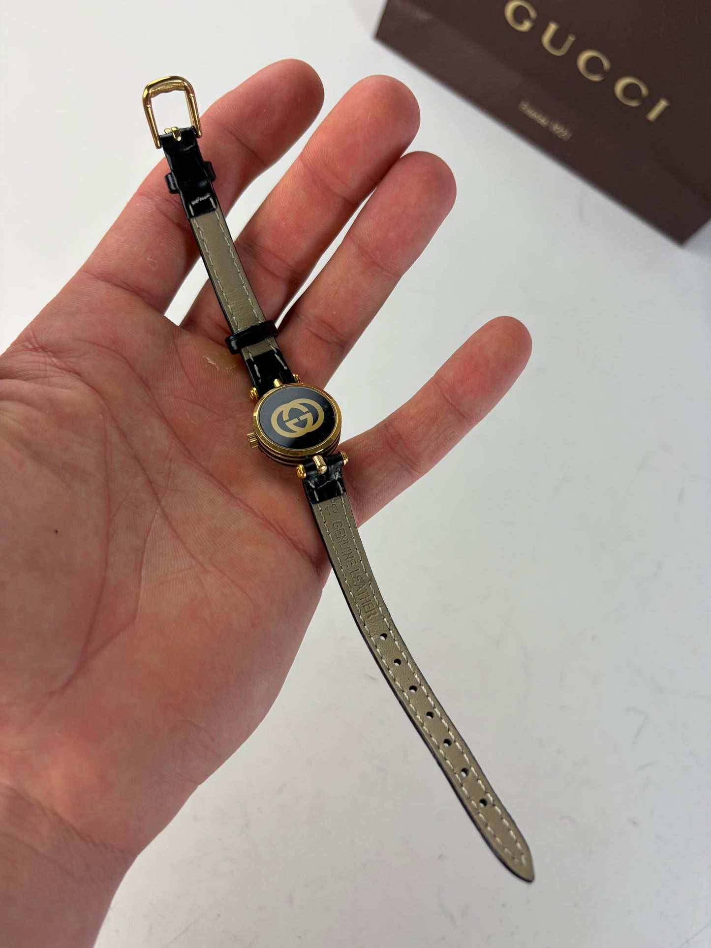 Vintage Gucci Leather Bracelet Watch Black Gold