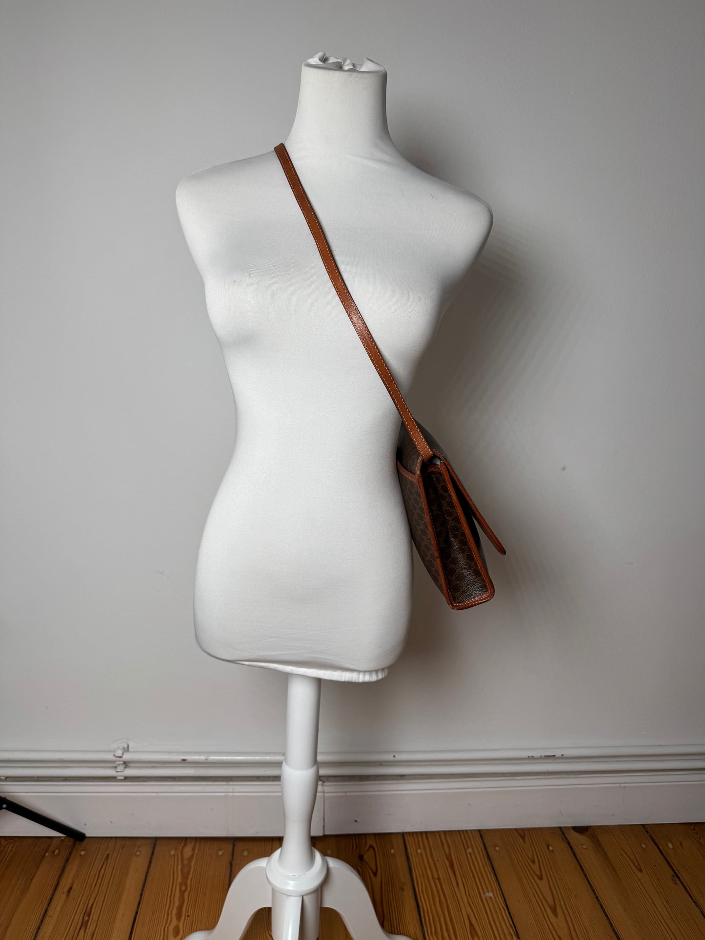 Sac vintage en cuir monogramme Céline Paris marron