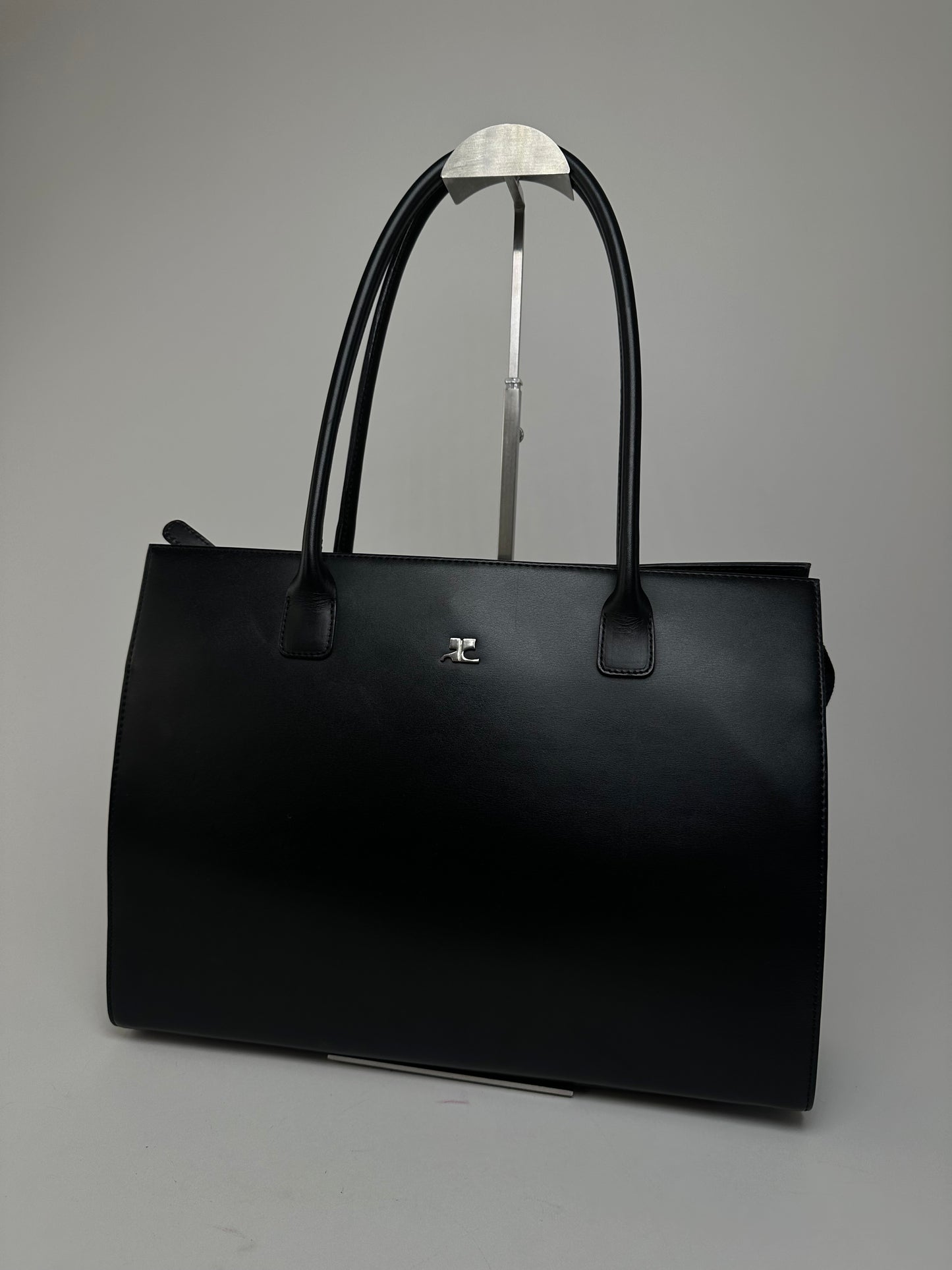 Vintage Courrèges Structured Leather Shoulder Tote Black