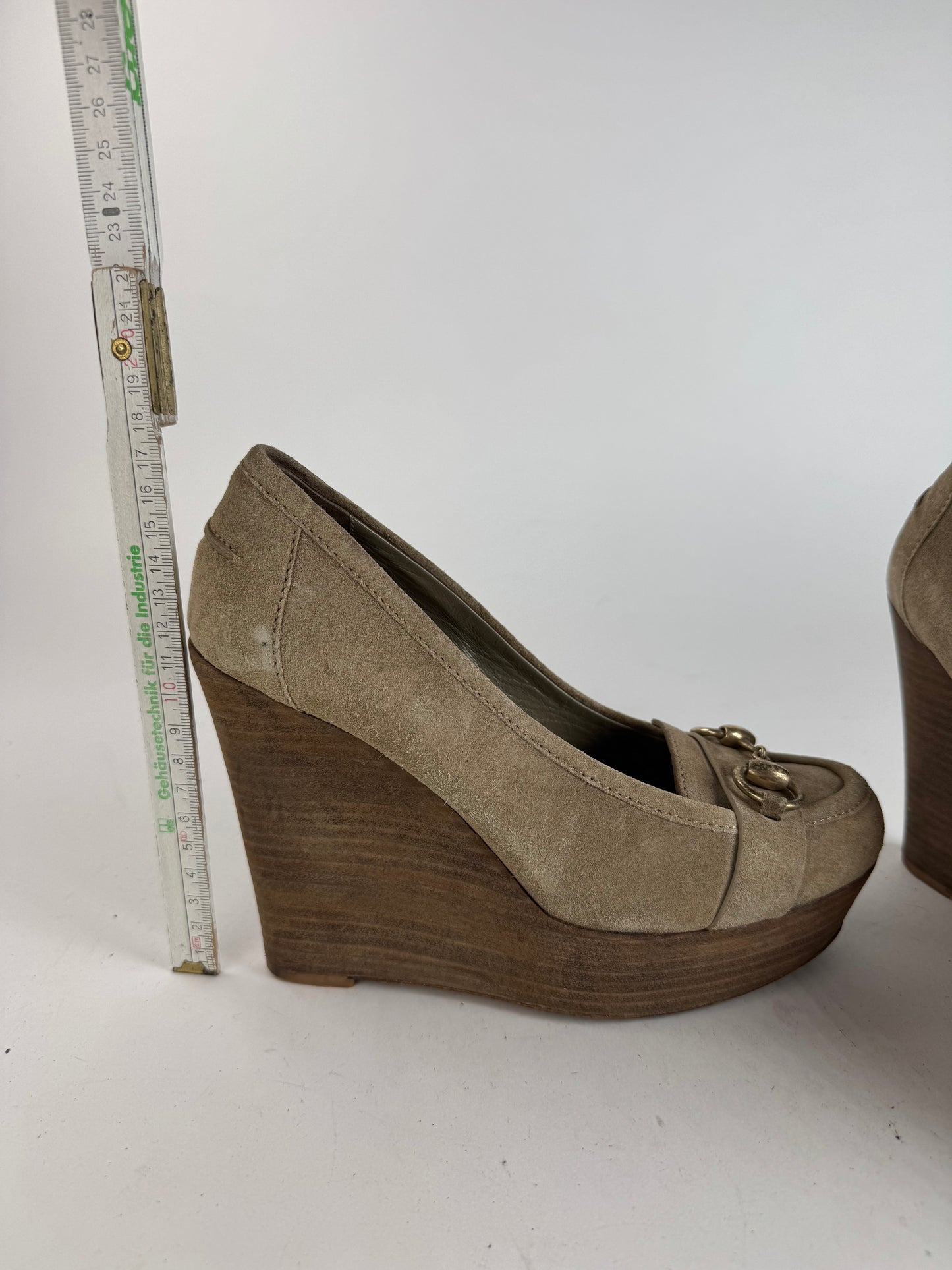 Vintage Gucci Suede Horsebit pumps EU37,5 grey