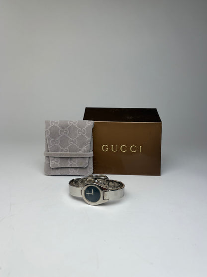 Vintage Gucci Stainless Steel Wristwatch c. Late 1980s Silver Black