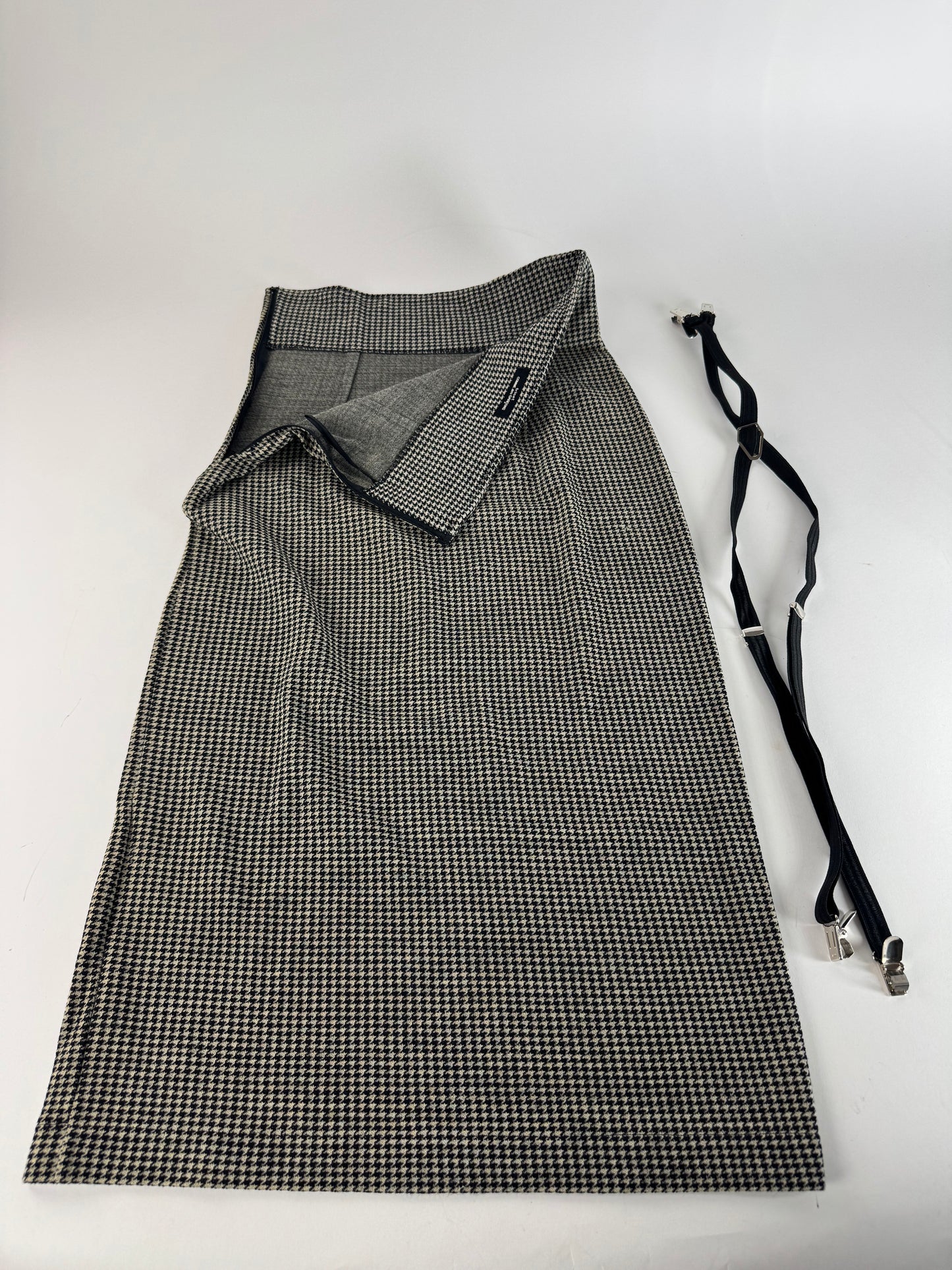 Vintage Comme Des Garçons Wool Skirt Black White