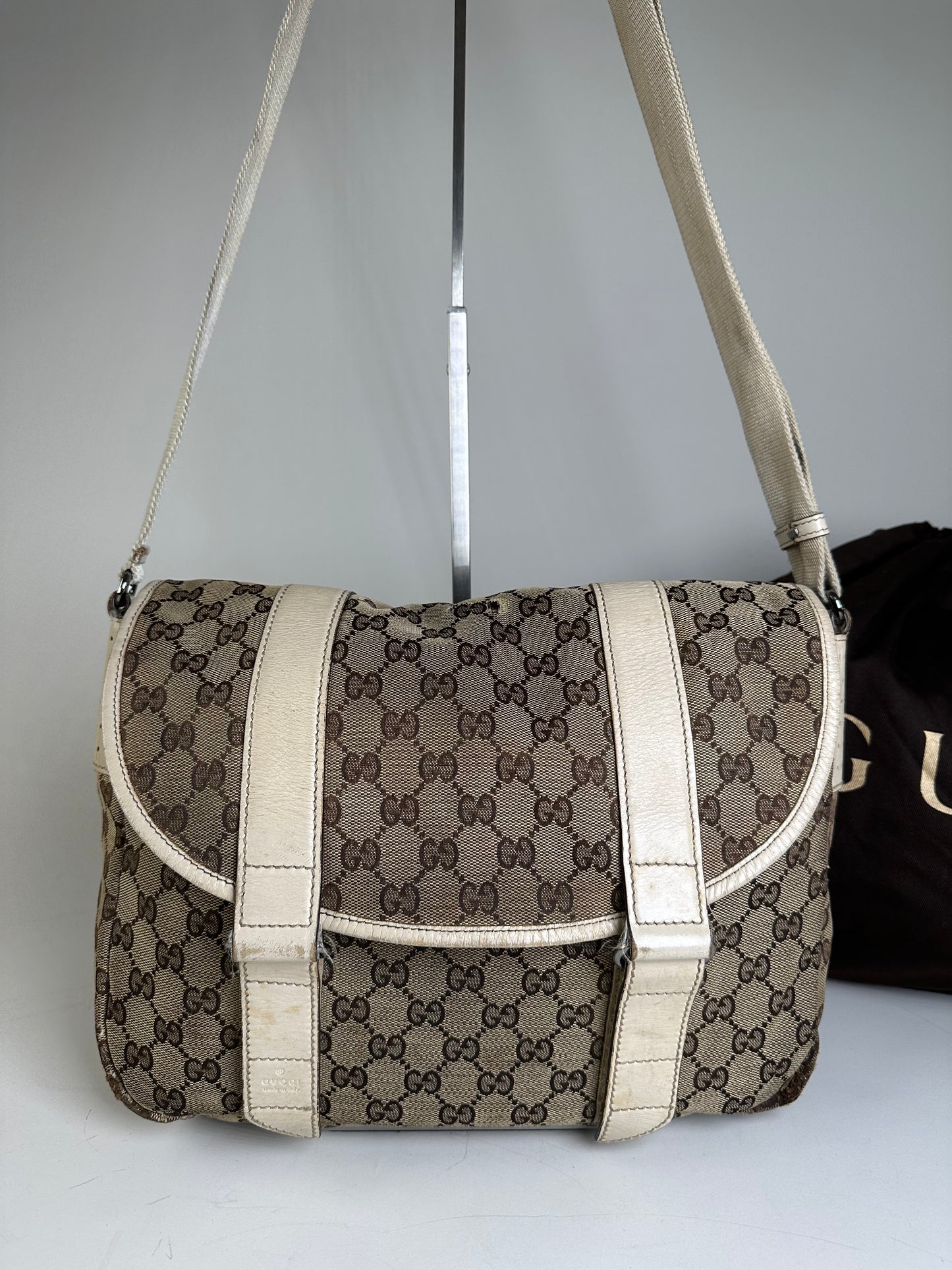 Vintage Gucci GG Canvas Shoulder Bag Beige Brown Silver