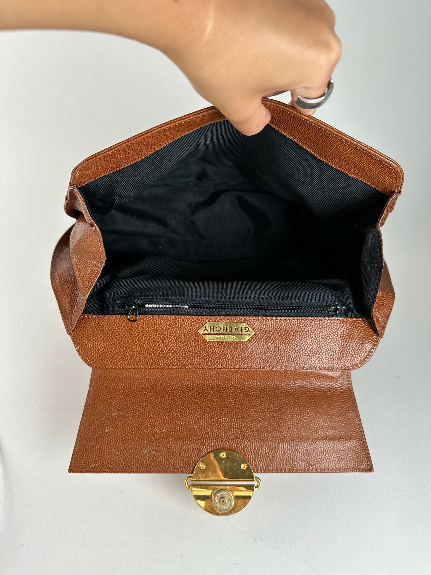 Sac vintage en cuir marron Givenchy