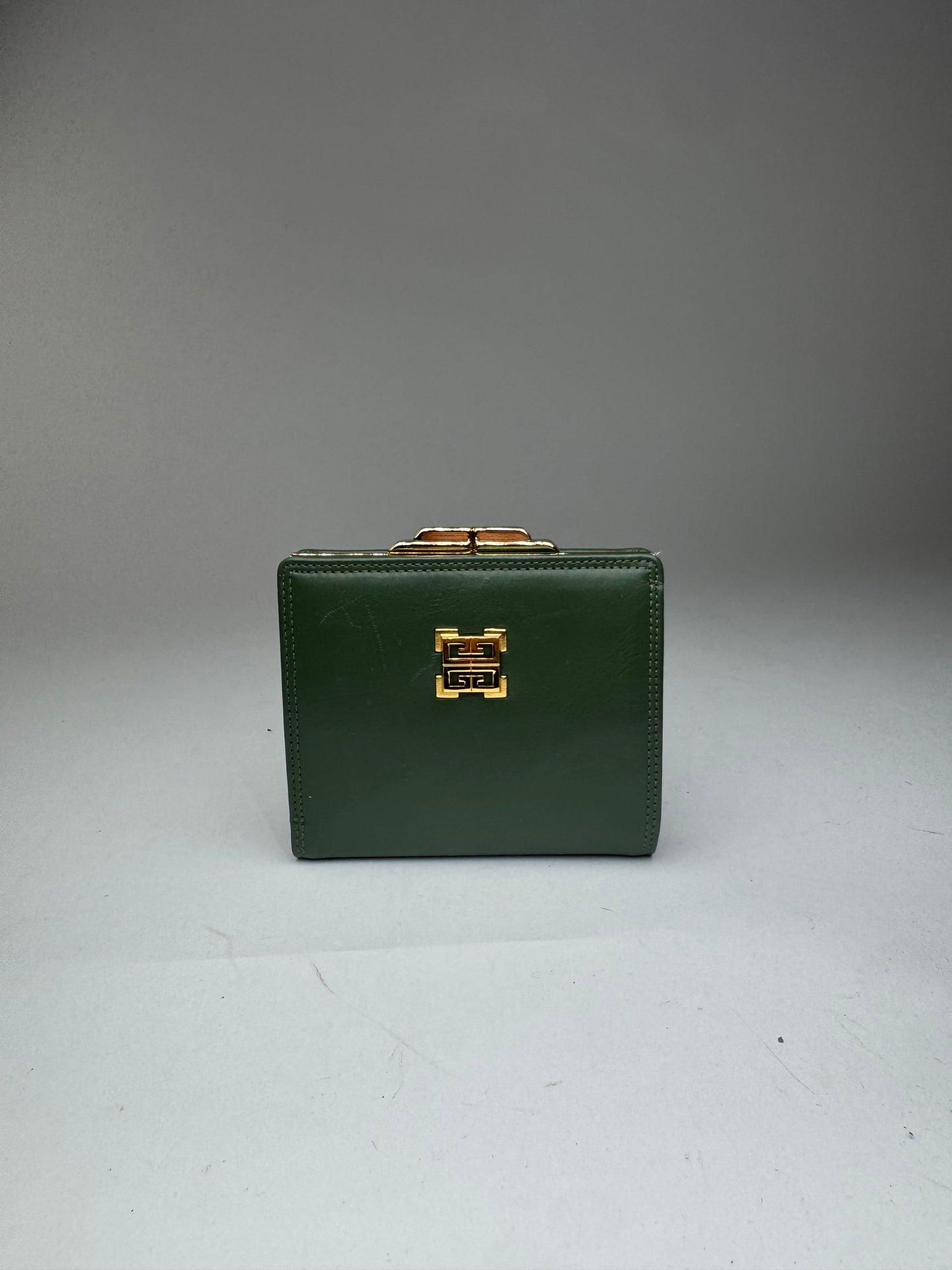 Vintage Givenchy Leather wallet green