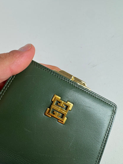 Vintage Givenchy Leather wallet green