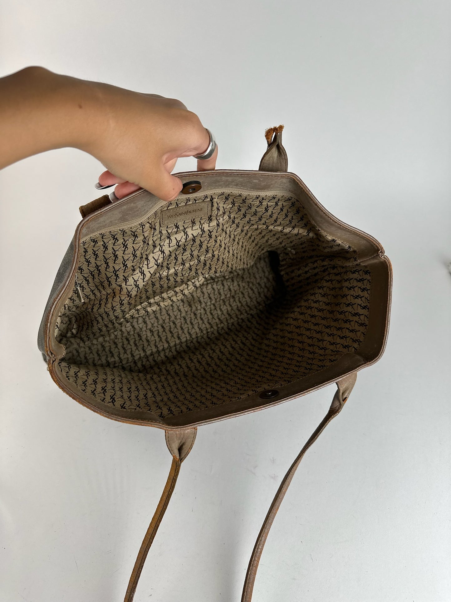 Sac vintage en cuir Yves Saint Laurent marron gris marron